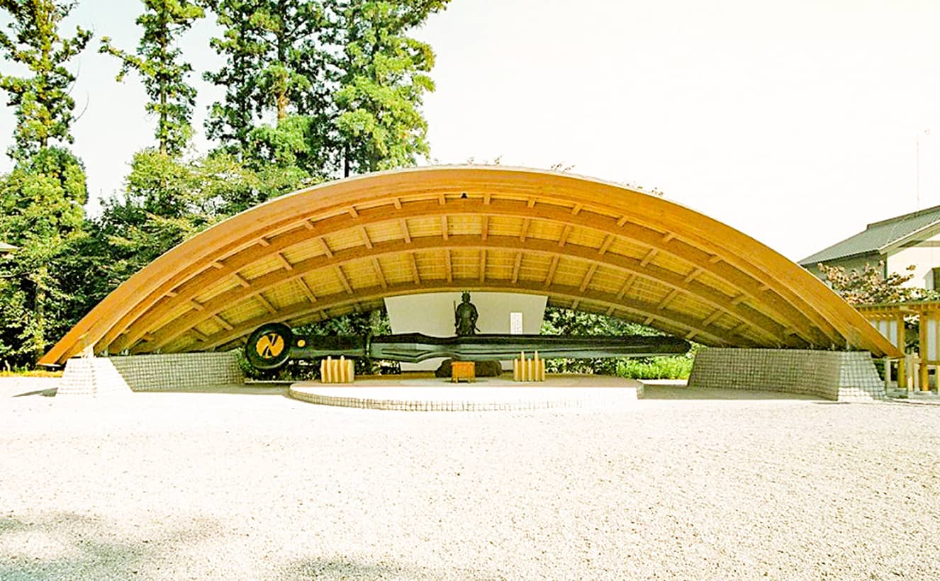 大断面湾曲集成材