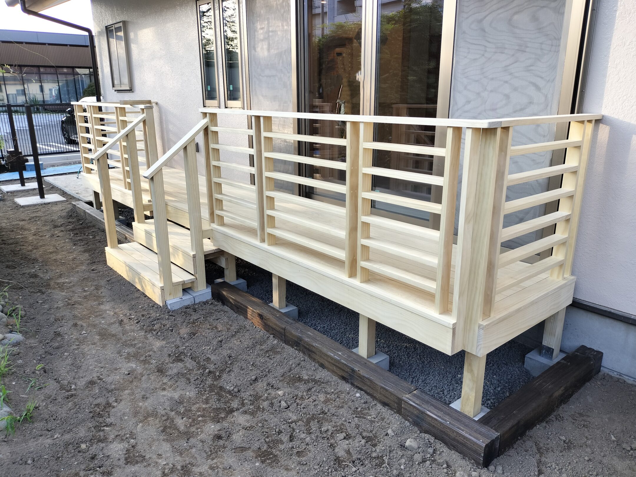 アセチル化木材「アコヤ」無塗装