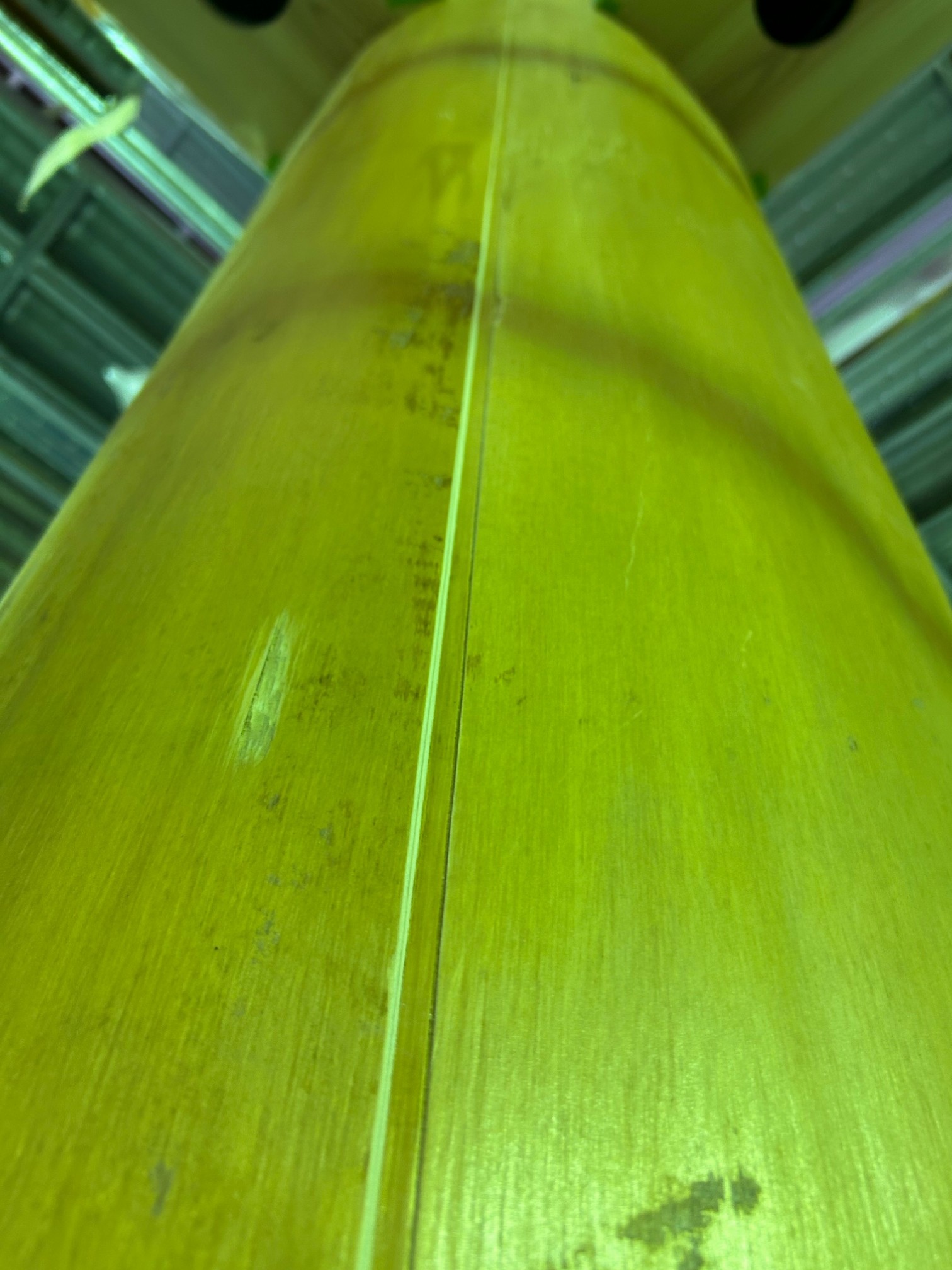 某施設　杉四つ割